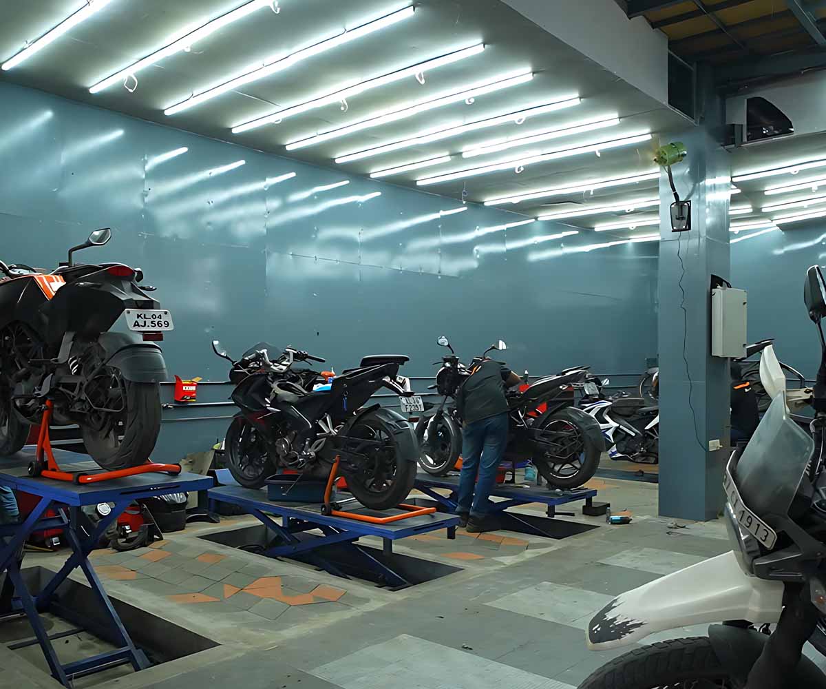 Website Designing Company for Two Wheeler Service Center in Dubai Website Designing Company for Two Wheeler Service Center in Dubai